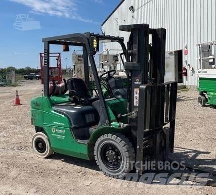 Mitsubishi FG25N Gaffeltrucker - Annet