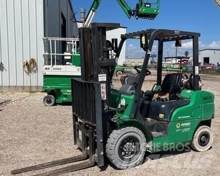 Mitsubishi FG25N Gaffeltrucker - Annet