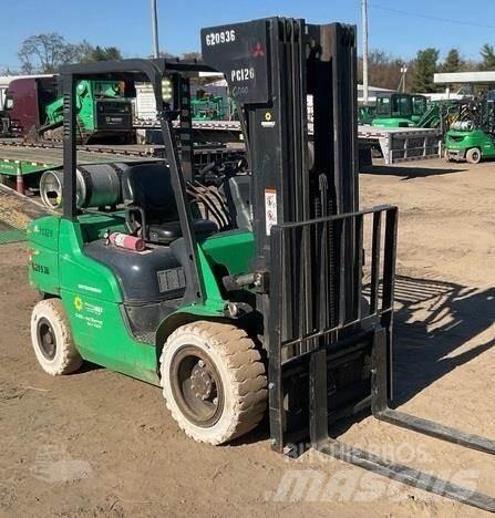 Mitsubishi FG30N Gaffeltrucker - Annet