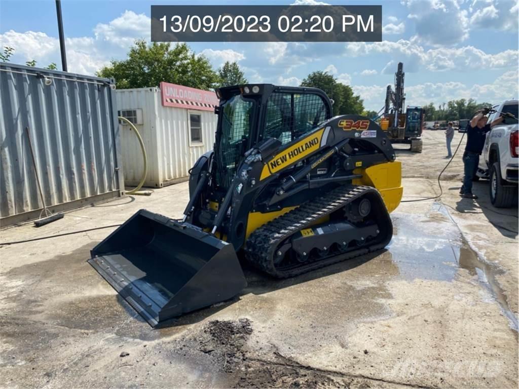 New Holland C345 Kompaktlastere