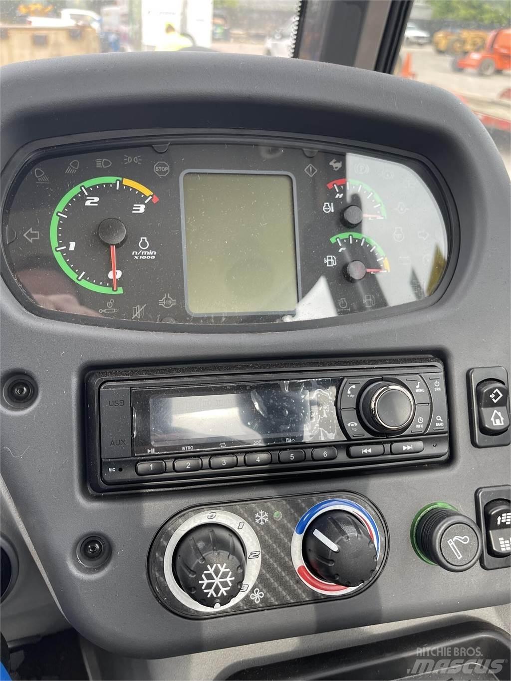 New Holland W80C Hjullastere