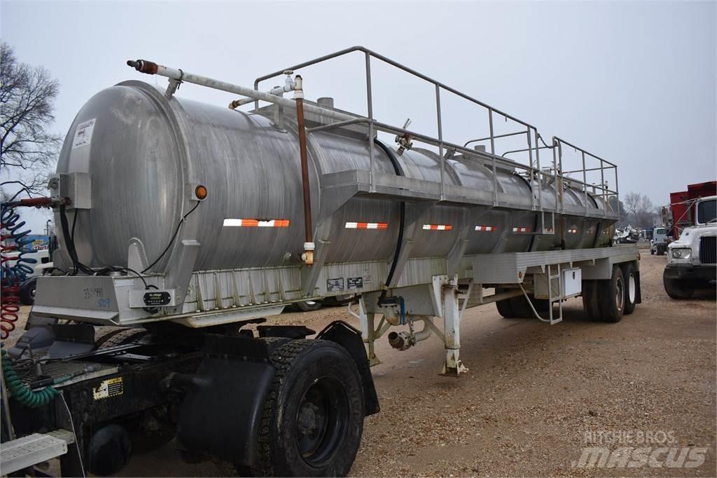  OVERLAND Tanktrailere