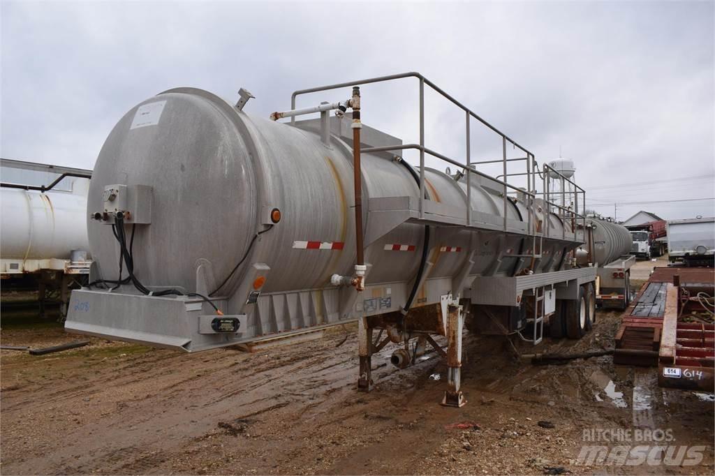  OVERLAND Tanktrailere