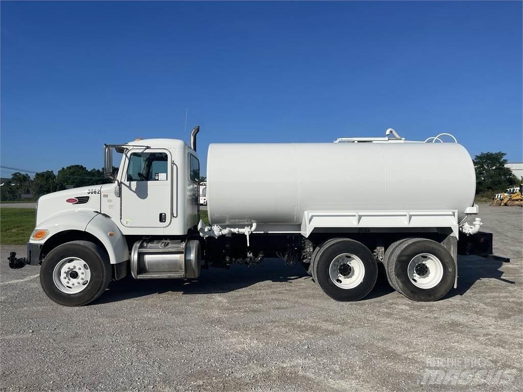 Peterbilt 348 Vanningsvogn for støvdemping