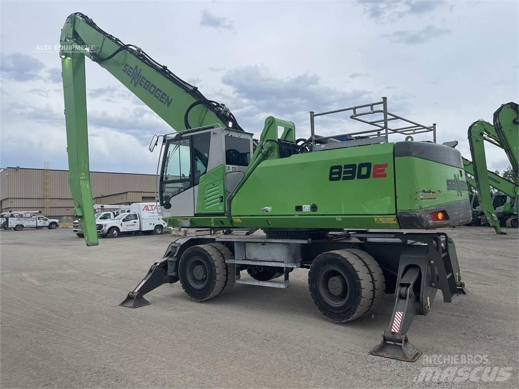 Sennebogen 830E Gravemaskiner for avfallshåndtering
