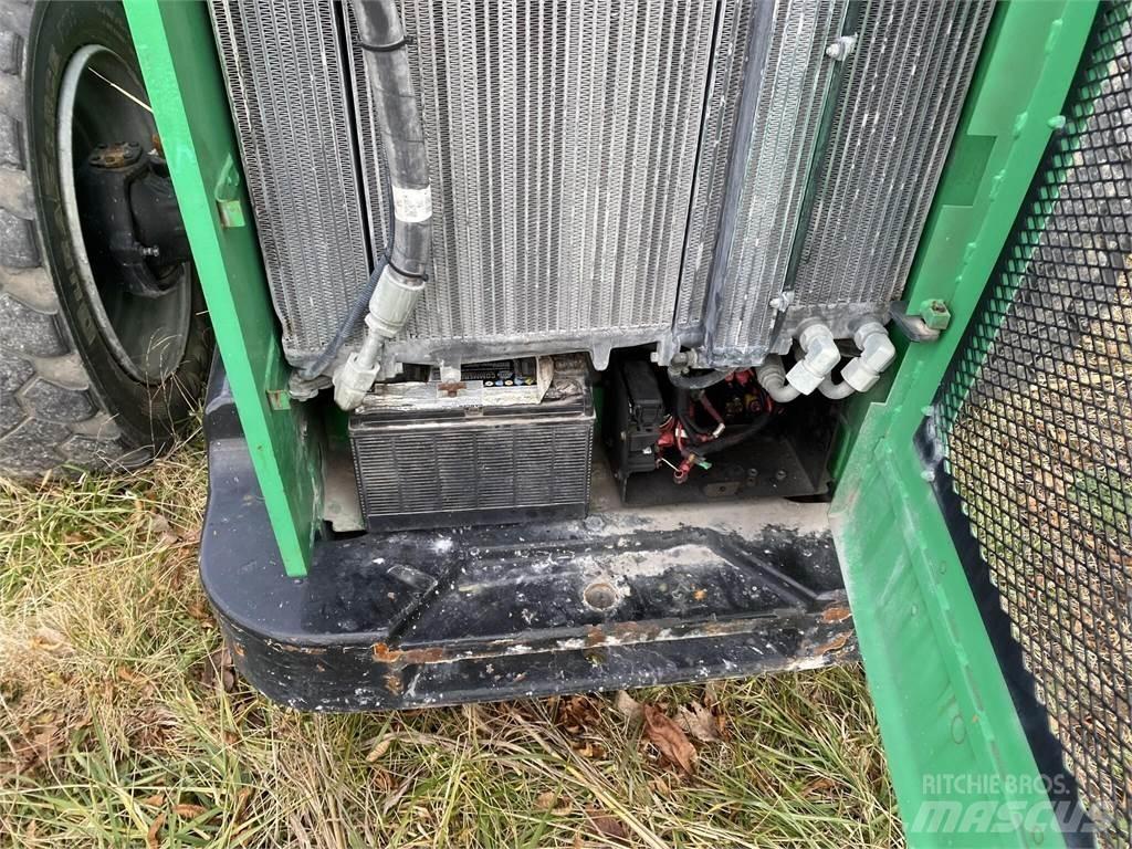 SkyTrak 6042 Teleskoplastere