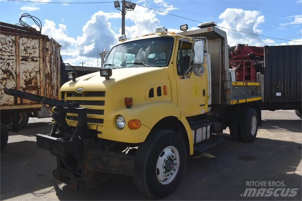 Sterling L7500 Tippbil