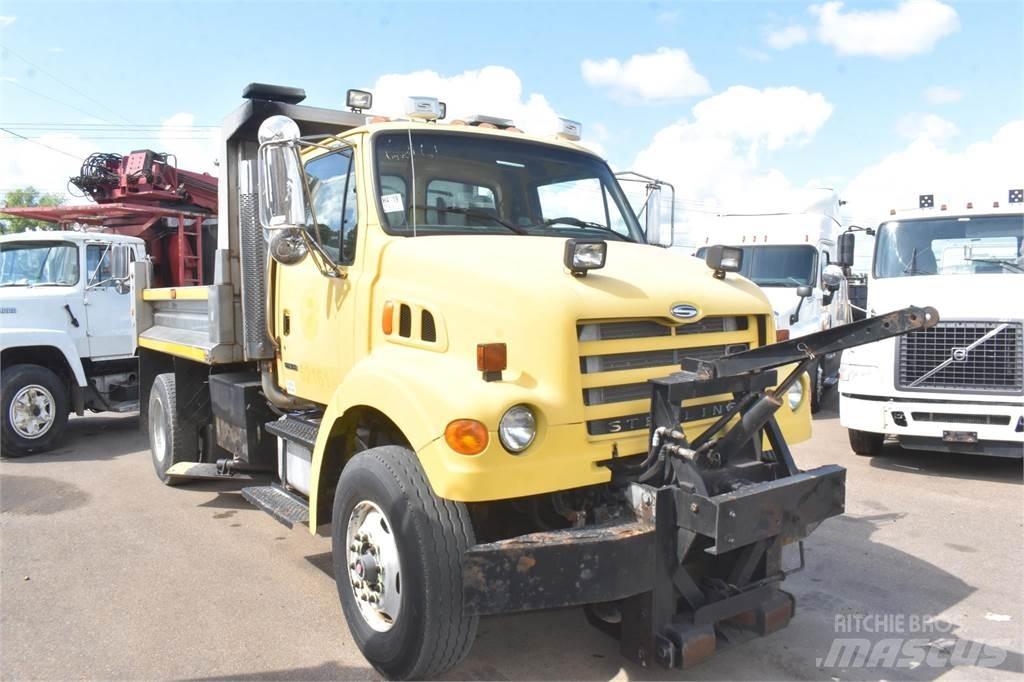 Sterling L7500 Tippbil