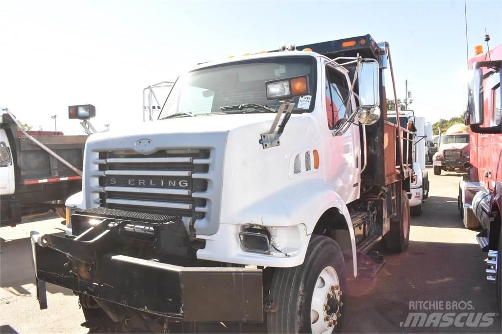 Sterling L7500 Tippbil