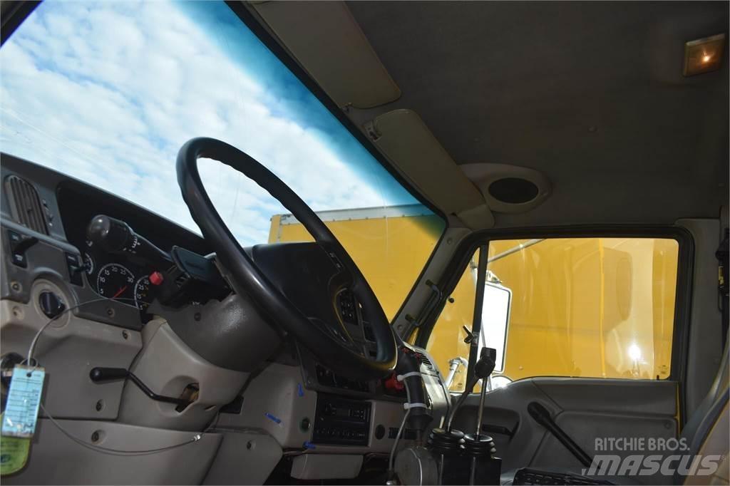 Sterling L8500 Tippbil