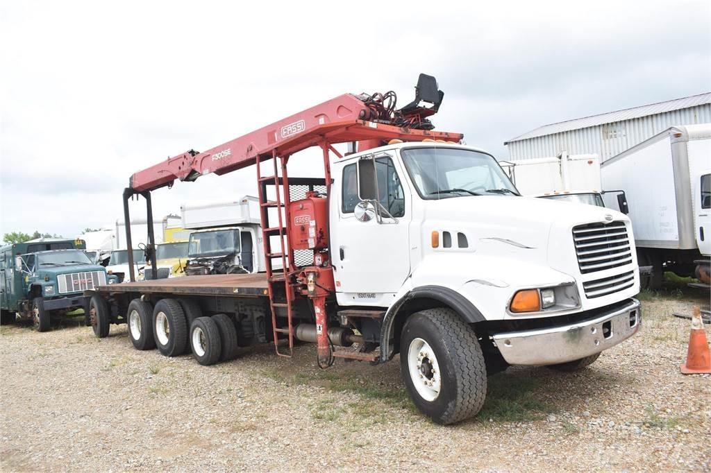 Sterling LT9500 Kranbil