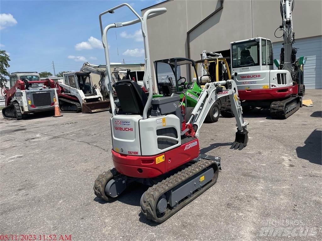Takeuchi TB210R Minigravere <7t