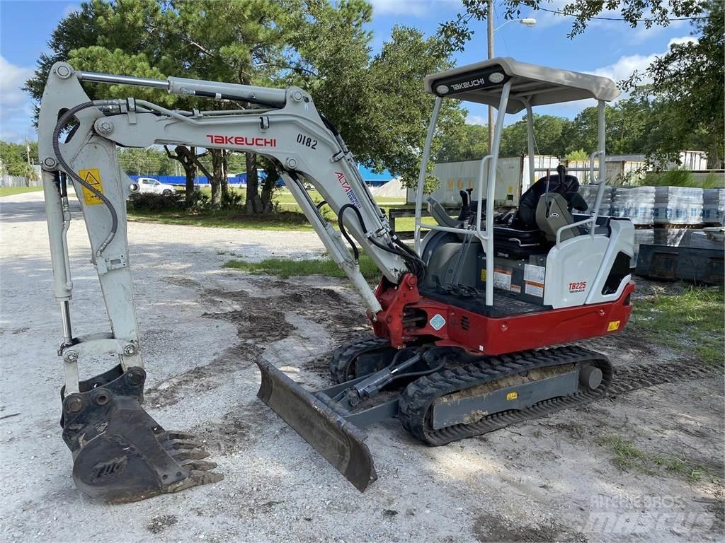 Takeuchi TB225 Minigravere <7t