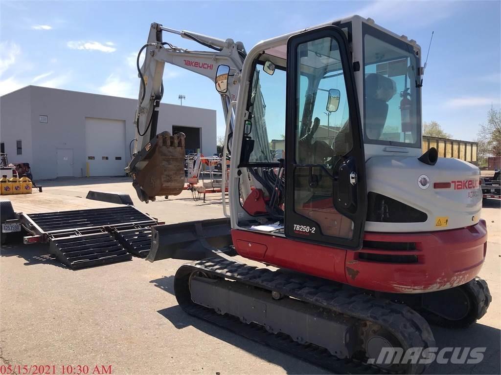 Takeuchi TB250-2 Minigravere <7t
