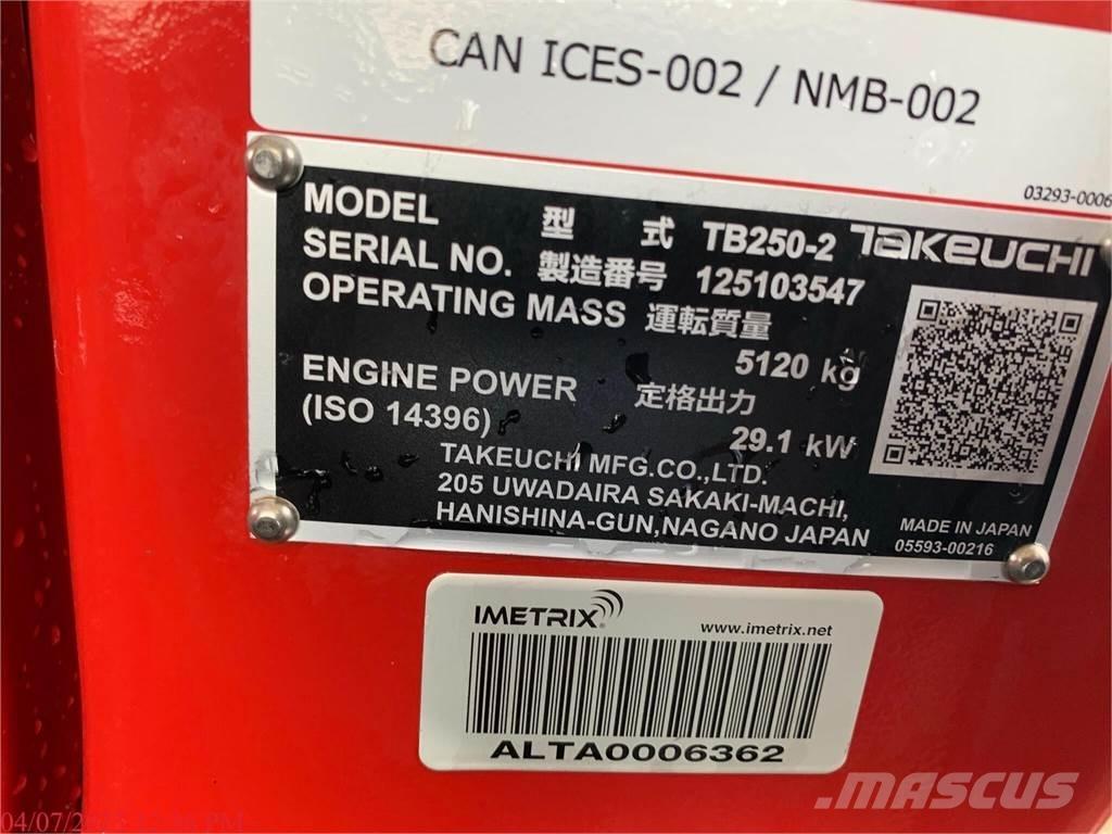 Takeuchi TB250-2 Minigravere <7t