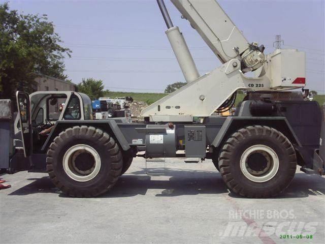Terex CD225 Røff terreng kraner