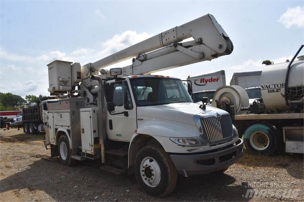 Terex HR46 Bilmontert lift