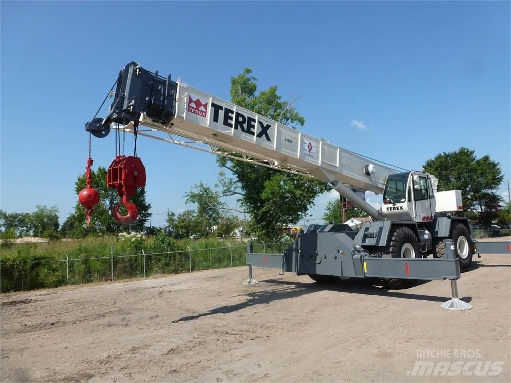 Terex RT665 Røff terreng kraner