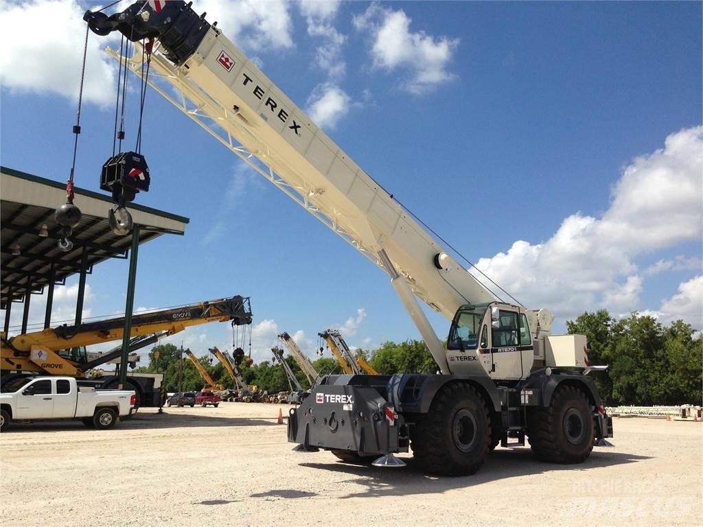Terex RT670-1 Røff terreng kraner
