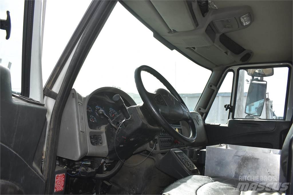 Terex TL38P Bilmontert lift