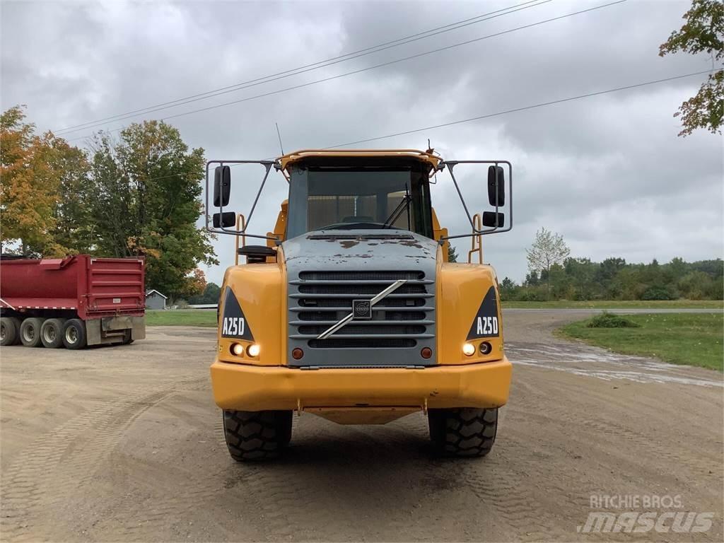 Volvo A25D Rammestyrte Dumpere