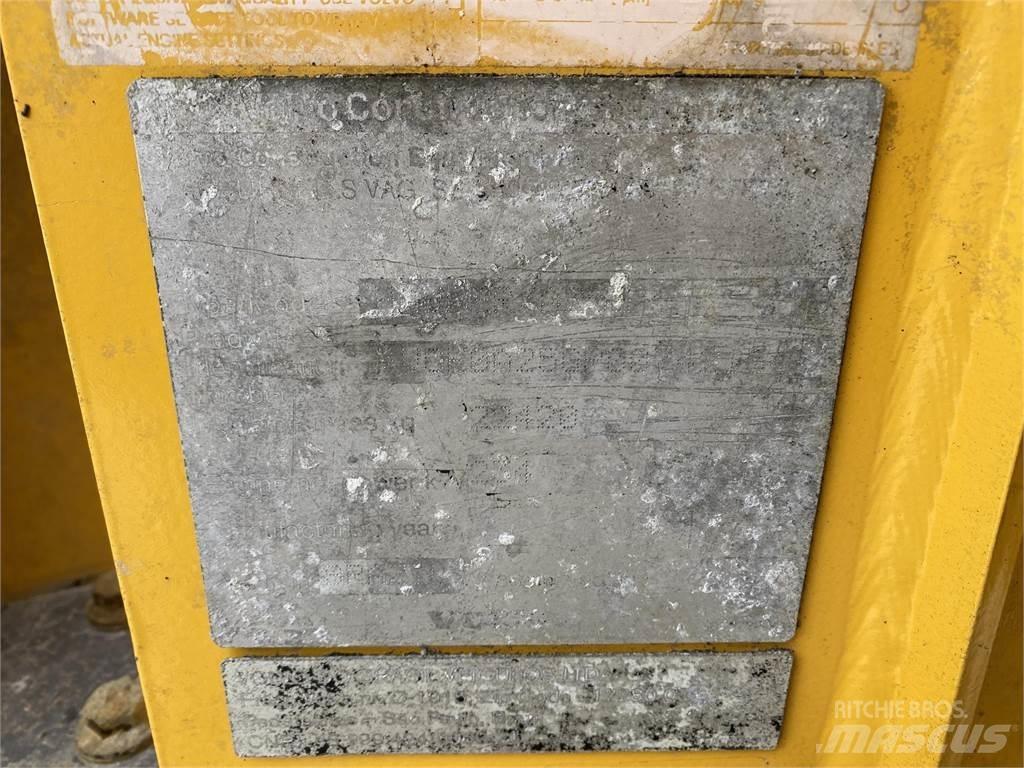 Volvo A25G Rammestyrte Dumpere