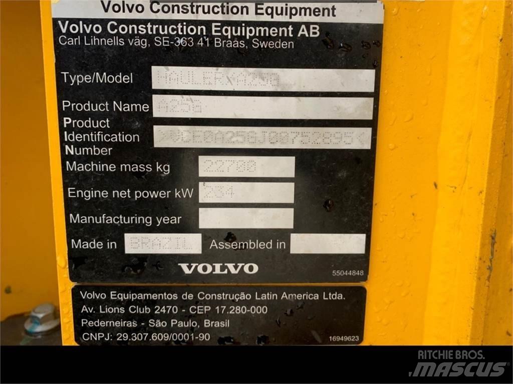Volvo A25G Rammestyrte Dumpere