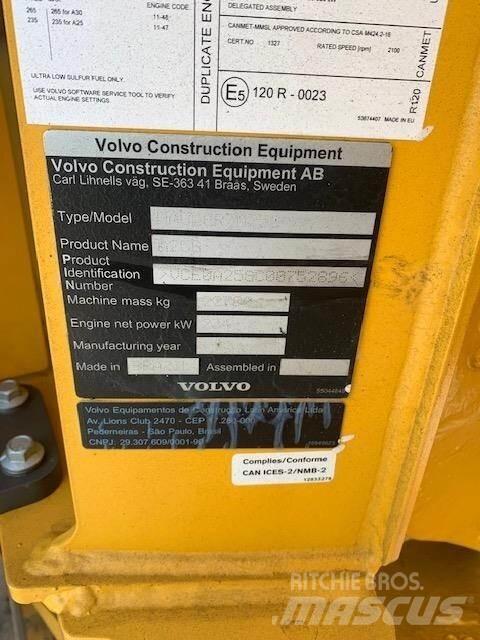 Volvo A25G Rammestyrte Dumpere