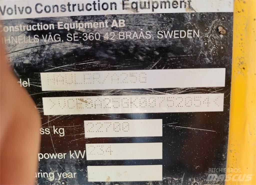 Volvo A25G Rammestyrte Dumpere