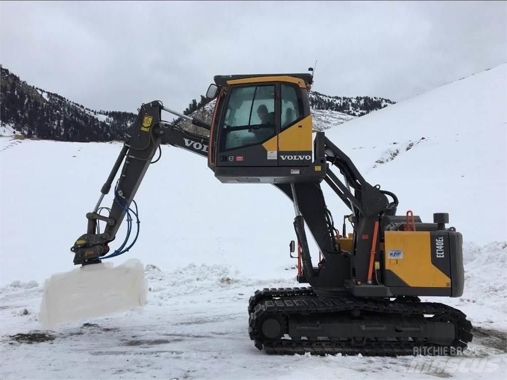 Volvo EC140EL Beltegraver