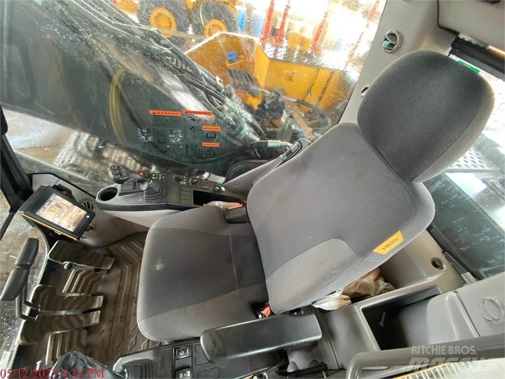 Volvo EC220EL Beltegraver