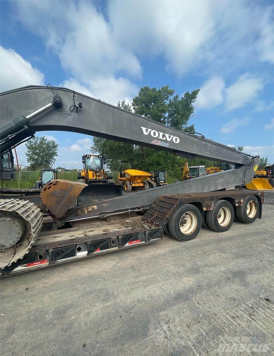 Volvo EC250E LR Beltegraver