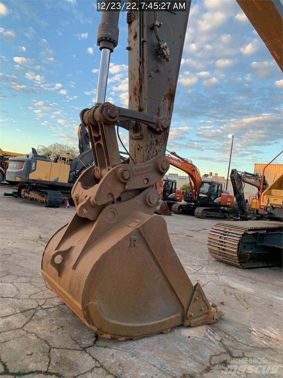 Volvo EC480EL Beltegraver