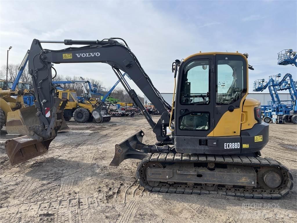 Volvo ECR88D Beltegraver