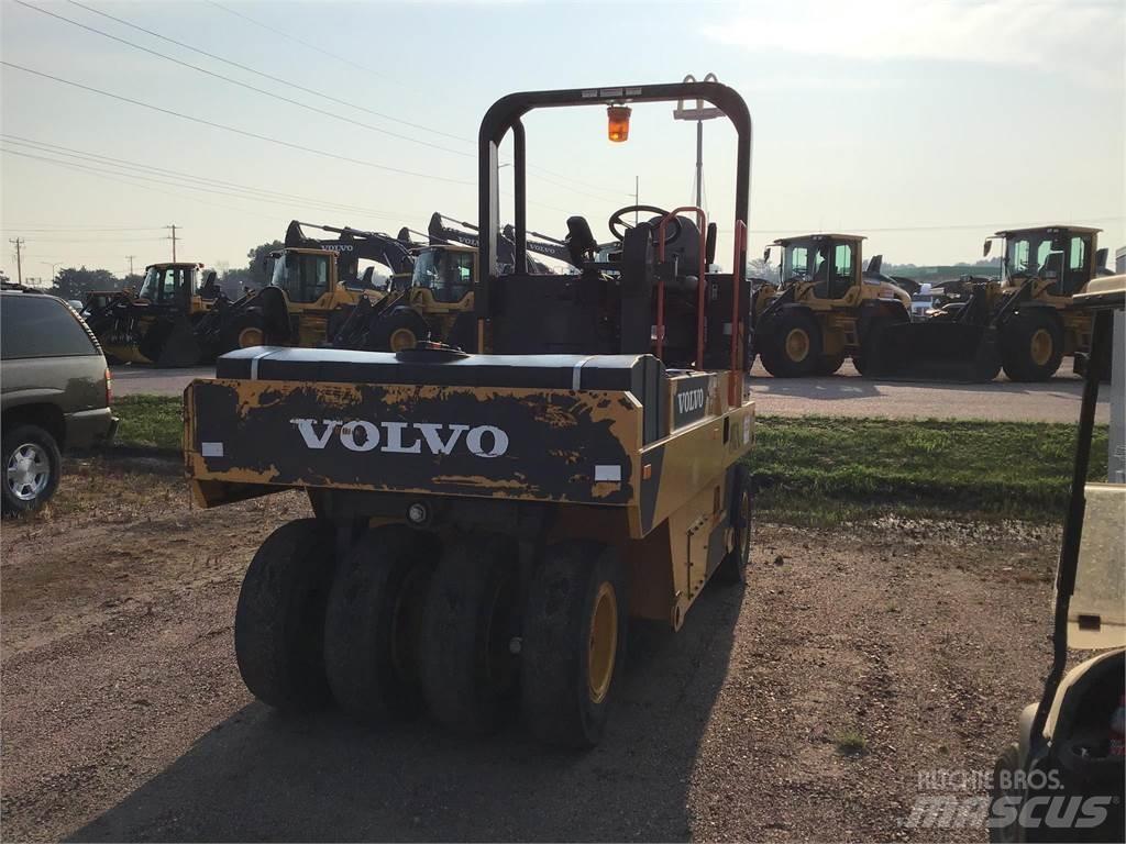 Volvo PT125C Gummihjulsvalser