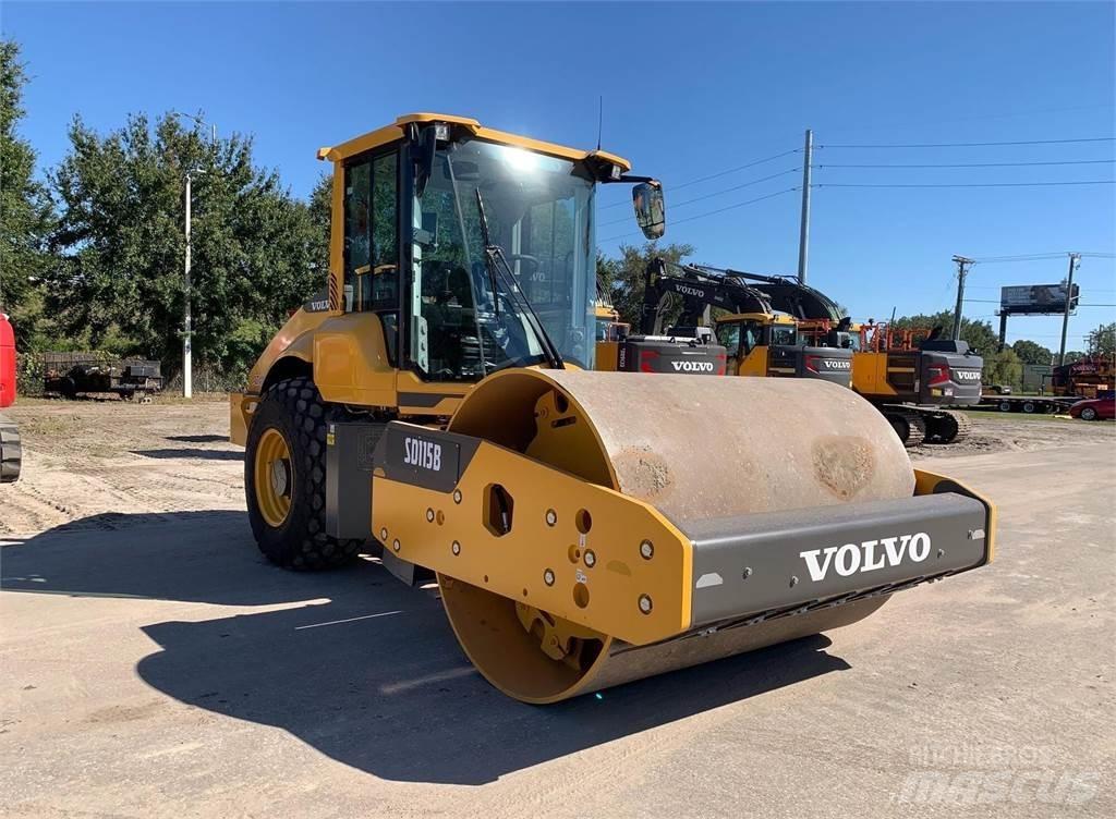 Volvo SD115B Tandem Valser