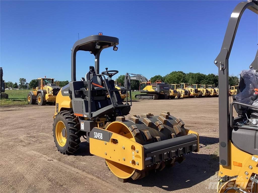 Volvo SD45B Tandem Valser