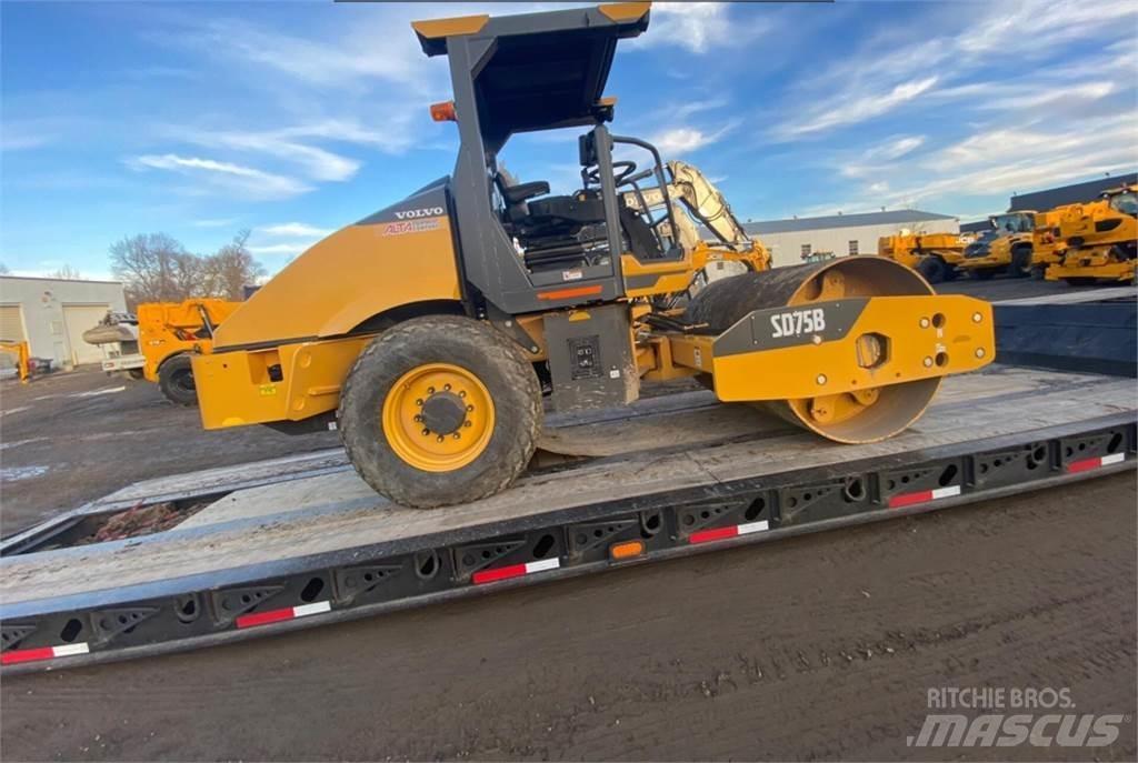 Volvo SD75B Tandem Valser