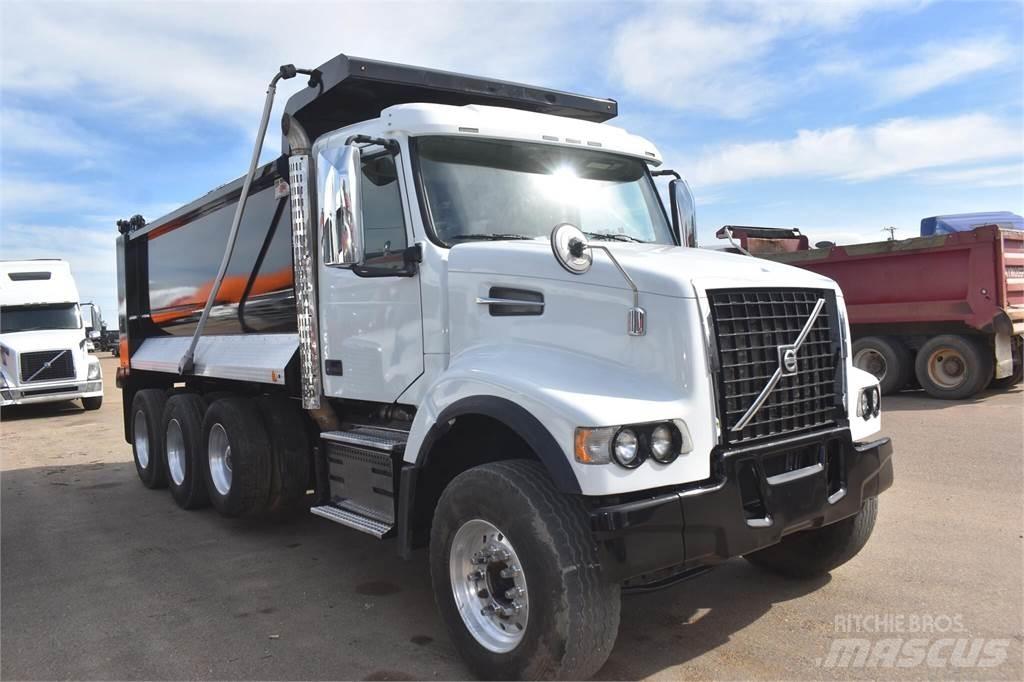 Volvo VHD84B300 Tippbil