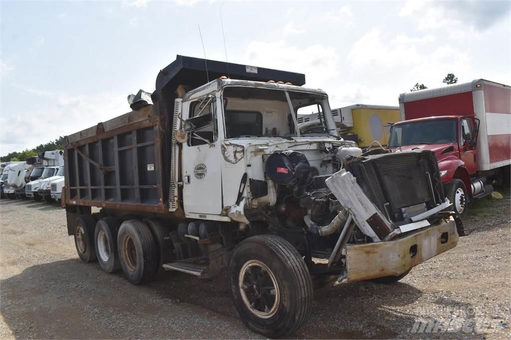 Volvo WG84B Tippbil