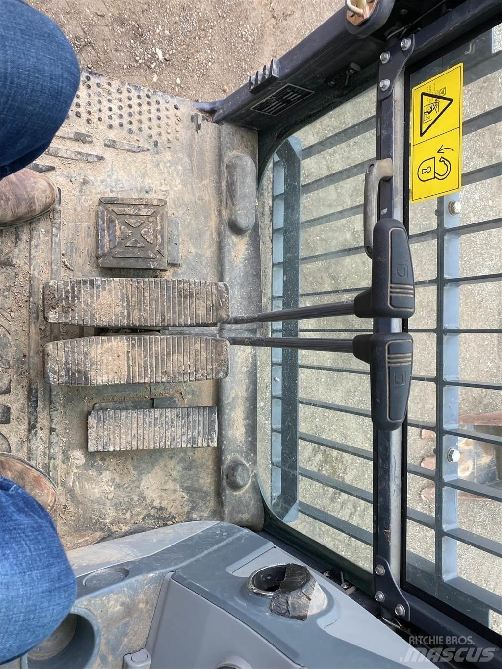 XCMG XE210U Beltegraver