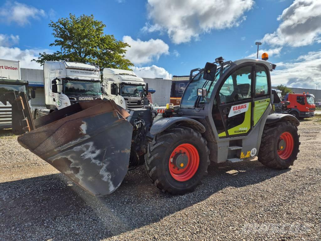 CLAAS Scorpion 7044 Teleskoplastere for Landbruk