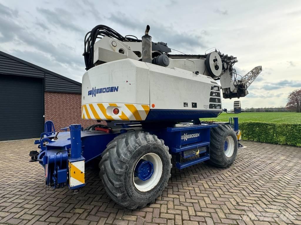 Sennebogen 608 Røff terreng kraner