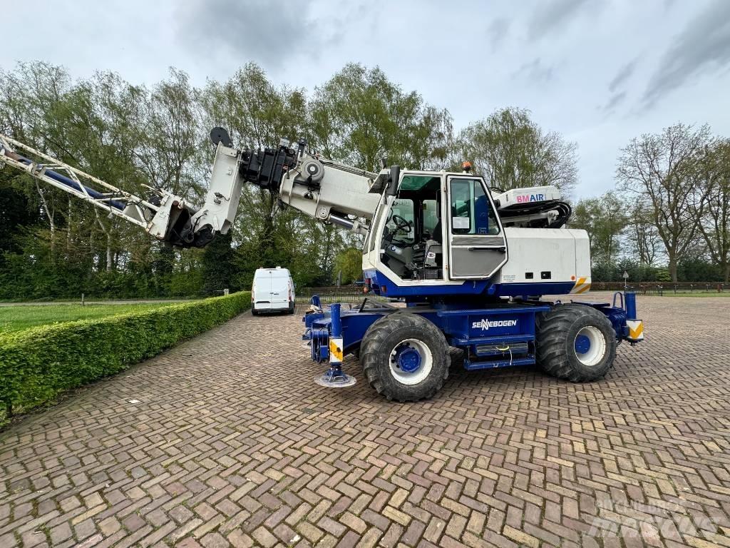 Sennebogen 608 Røff terreng kraner