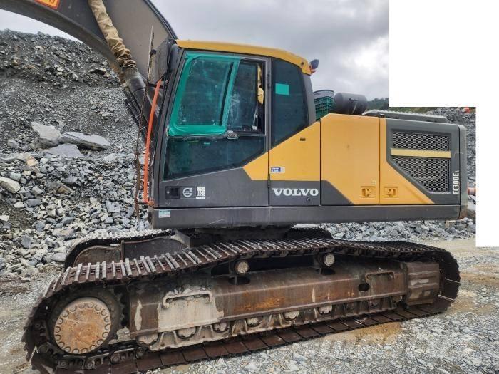 Volvo EC 300 EL Beltegraver
