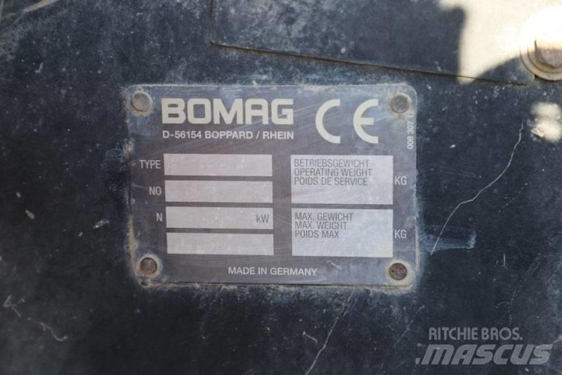 Bomag BW 225 D-3 Tandem Valser