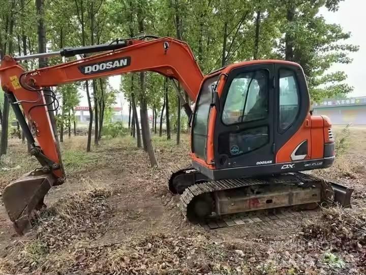 Doosan DX75 Beltegraver