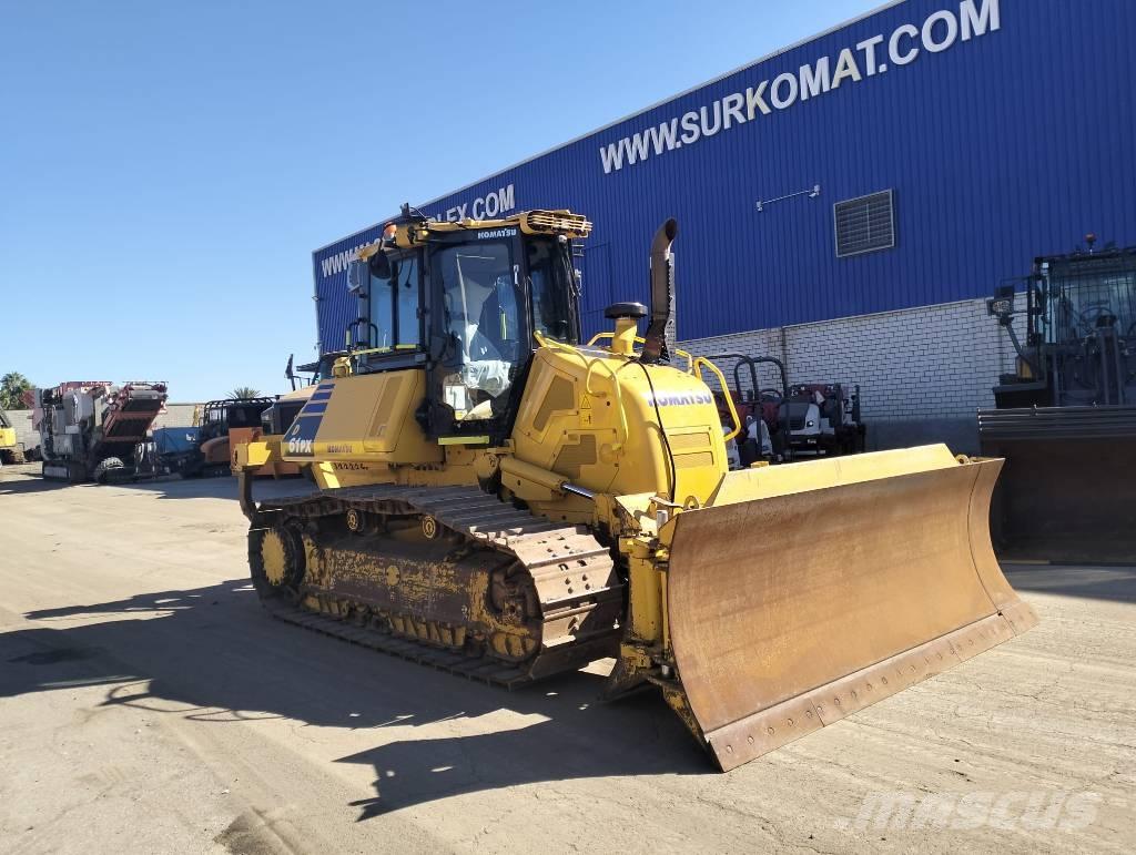 Komatsu D61PX-24EO Dozere Beltegående