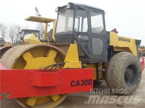 Dynapac CA 30 D Valsetog
