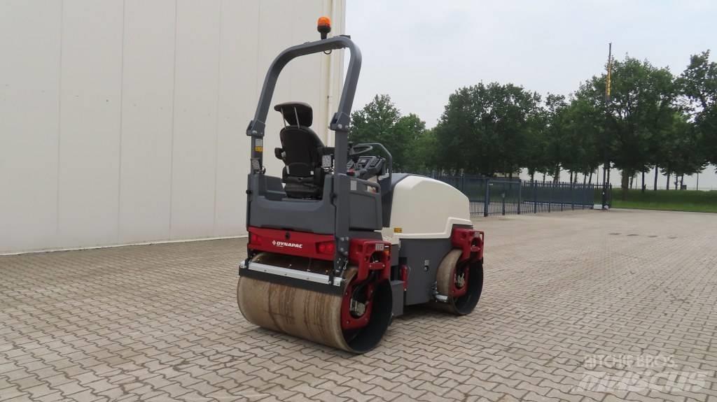 Dynapac CC1200 VI Tandem Valser
